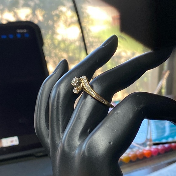 10k yellow gold diamond weight of 3/8 carat size 6.5 - Picture 5 of 14